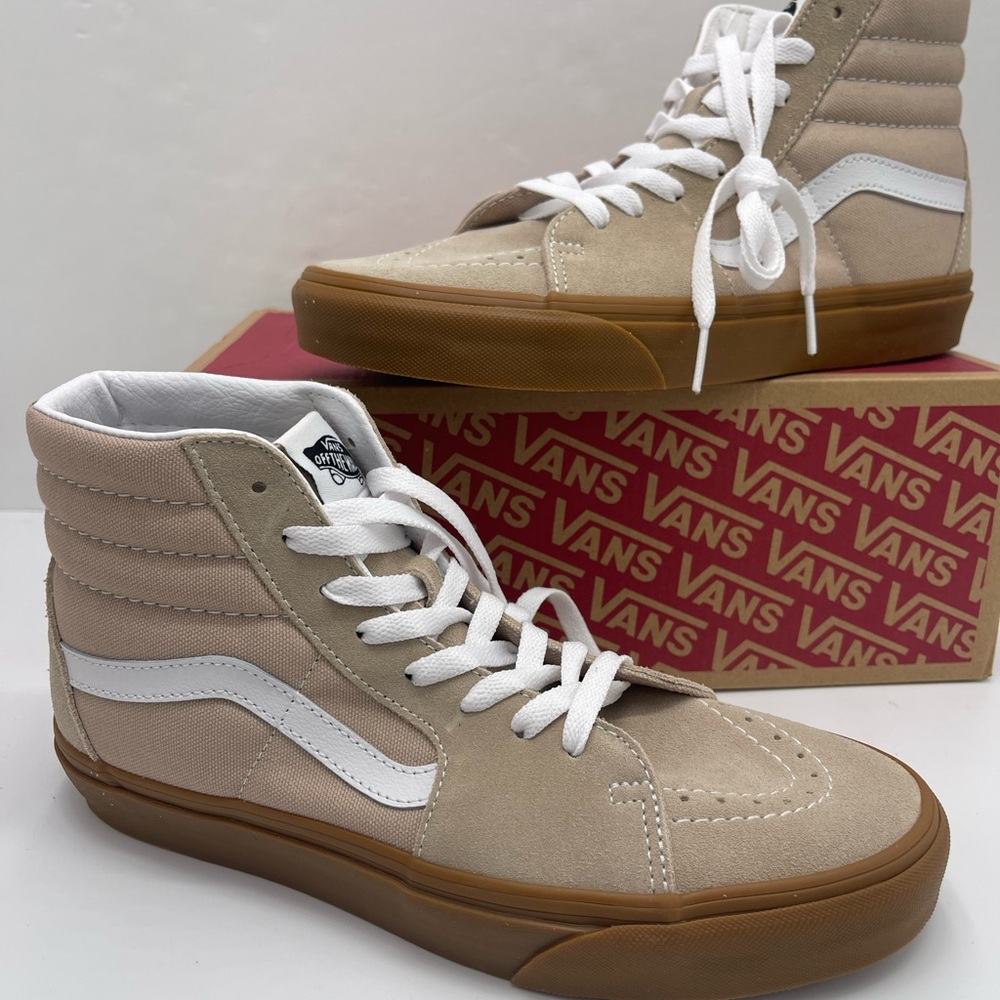 Vans Men’s Sk8-Hi
Humus/Gum Sneakers 
VN0A38GEVS8
 High-Top Sneakers in Beige - Picture 14 of 16